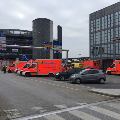 Evakuering av flygplatsen i Hamburg 17.2.2017.