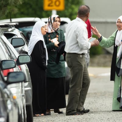 Poliisi partioi Uuden-Seelannin moskeijaiskujen jälkeen
