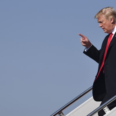 Donald Trump Palm Beachin lentokentällä 22. joulukuuta.