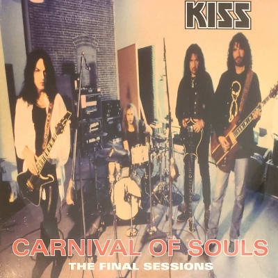 Kiss Carnival of souls konvolut. Fyra män poserar i studio.