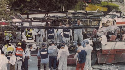 Bombattentat mot buss i Haifa i Israel i mars 2003.