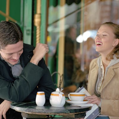 Topher Grace och Scarlett Johansson blir kära i filmen In Good Company.