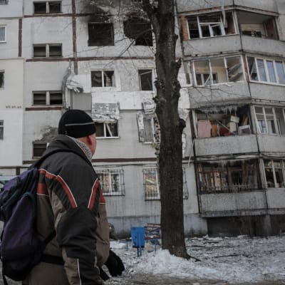 Vahingoittunut talo Harkovassa tulituksen jälkeen 17.3.2022.