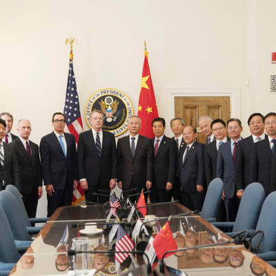 Yhdysvaltain ja Kiinan edustajat aloittivat kauppaneuvotteluissa uuden kierroksen Washingtonissa torstaina.