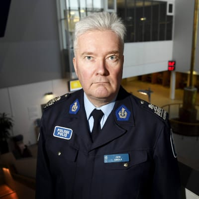 Juha Hakola kuvattuna Pasilan Poliisitalolla Helsingissä tammikuussa 2017.