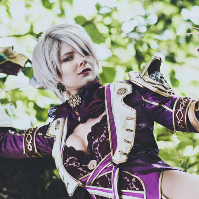 Cosplay eli pukuleikki on harrastus, jossa "cossaajat" pukeutuvat  manga-, anime-, peli-, sarjakuva- tai elokuvahahmoiksi
