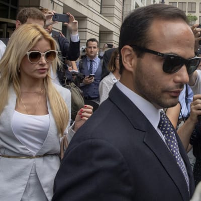 Trumpin ex-avustaja George Papadopoulos poistui oikeudesta Washingtonissa 7. syyskuuta 2018.