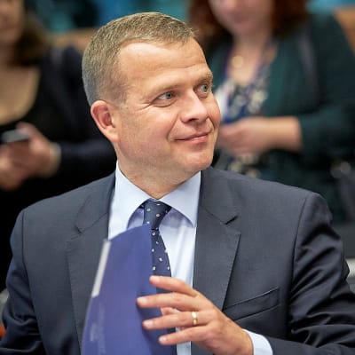 Valtiovarainministeri Petteri Orpo (kok.) euroryhmän kokouksessa heinäkuussa.