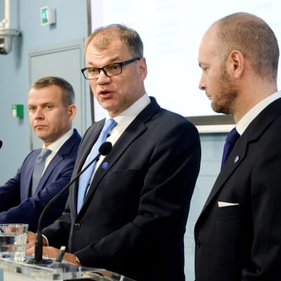 Petteri Orpo,Juha Sipilä ja Sampo Terho.
