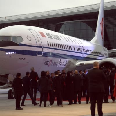Air China juhlisti uutta Boeing 737 Max 8 -konetta viime joulukuussa. Maanantaina Kiina asetti kaikki tyypin koneet lentokieltoon.