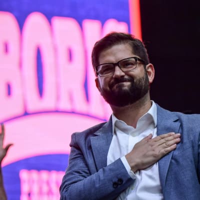 Gabriel Boric vaalikampanjatilaisuudessaan Santiegossa 16. joulukuuta.