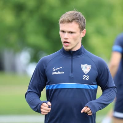 Tobias Fagerström i FC Inters träningsdress.