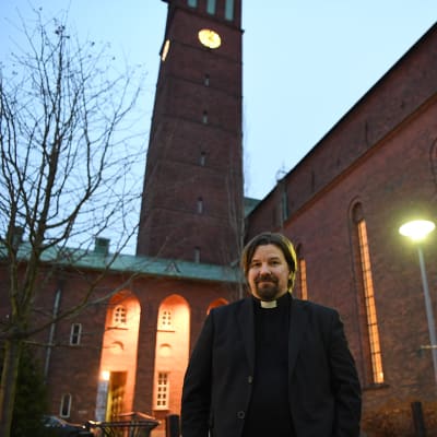 Paavalin seurakunnan kirkkoherra Kari Kanala.
