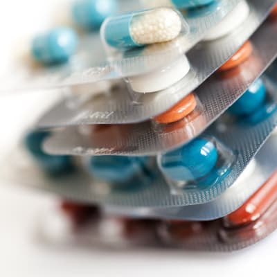 Kuvituskuva: antibioottilääkkeitä.