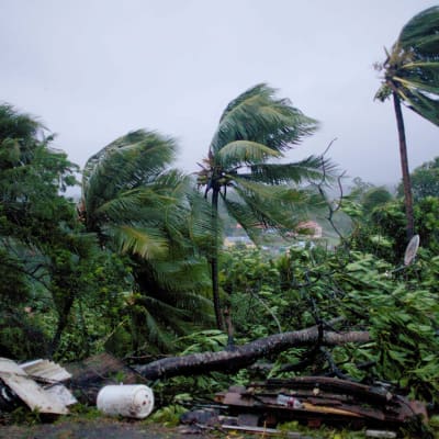 Hurrikaani Maria saapumassa Guadeloupen saarille 19. syyskuuta.