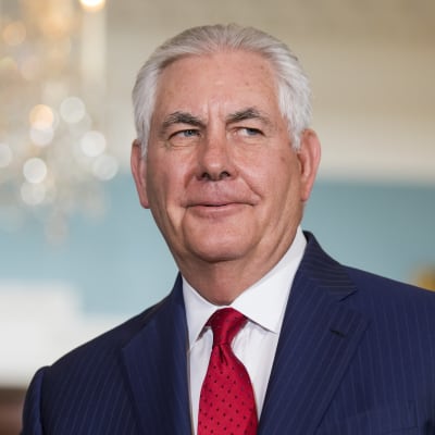 Yhdysvaltain ulkoministeri Rex Tillerson kuvattuna ministeriössään 1.12.2017.