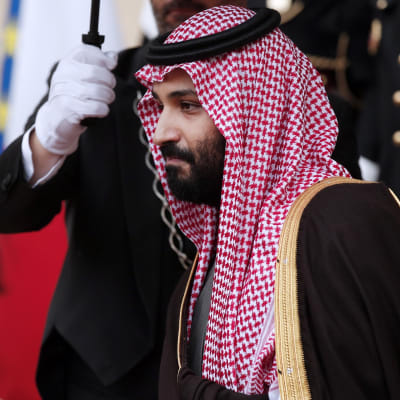 Saudi-Arabian kruununprinssi Mohammed bin Salman on kolmen päivän vierailulla Ranskassa.