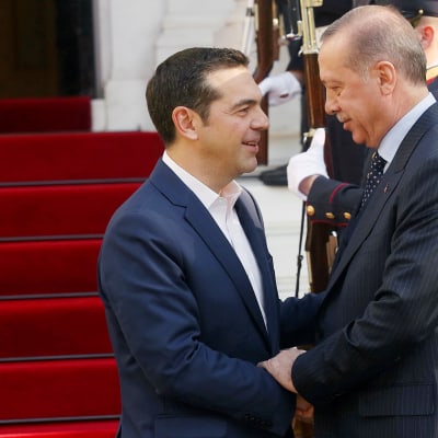Presidentti Recep Tayyip Erdogan ja Kreikan pääministeri Alexis Tsipras