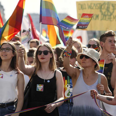 Pride-kulkue Varsovassa