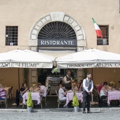 Ravintola Rooman Piazza Navonalla.