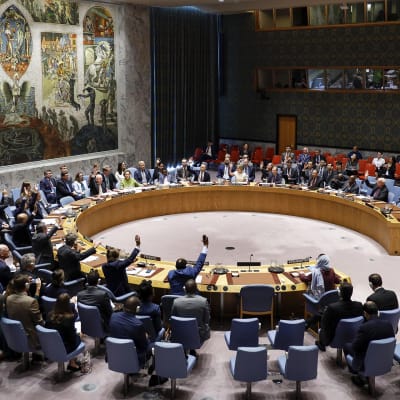 YK:n turvallisuusneuvoston kokous.