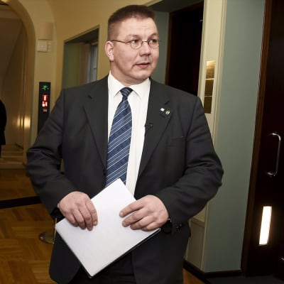 Perussuomalaisten kansanedustaja Juha Mäenpää.
