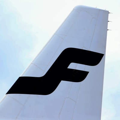 Finnairin lentokoneen pyrstö.