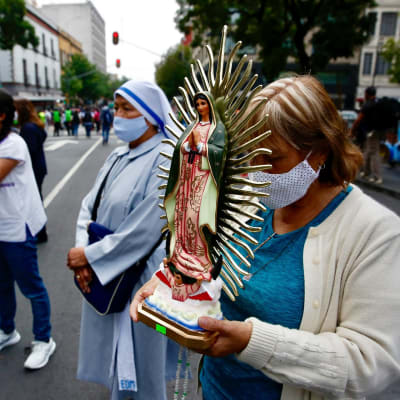 Abortin vastustajia Meksikossa.
