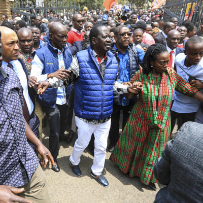 Kenian presidentinvaalit hävinnyt Raila Odinga vei vetoomuksen korkeimpaan oikeuteen Nairobissa
