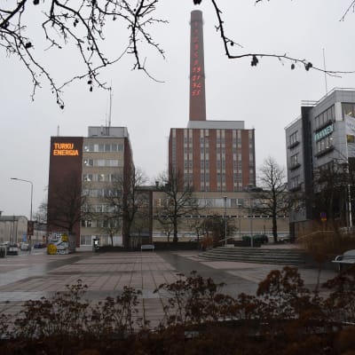 Turku Energian toimitilat ulkoa kuvattuna.