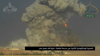Jabhat Al-Nusra som numera kallar sig Fatah Al-Sham har gett ut en bild av en självmordsattack under striden om en militärakademi i sdöra Aleppo under veckoslutet