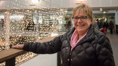 Katrina Holmqvist hör på flashmoben i Vasa