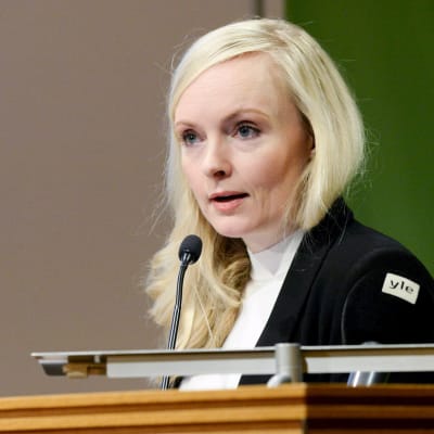 Vihreiden puheenjohtaja, sisäministeri Maria Ohisalo puhuu vihreiden puoluevaltuuskunnan kokouksessa Helsingissä 22. helmikuuta.