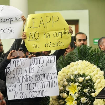 Toimittajat protestoivat murhia Veracruzissa 2018