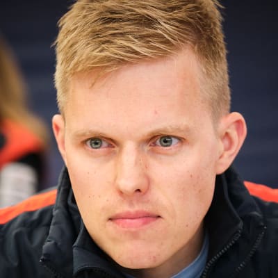 Ott Tänak fotograferas.