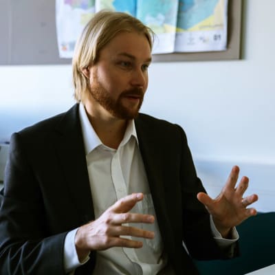Biträdande professor Markus Kröger, HU