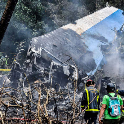 Kuubalaisen lentoyhtiön Boeing 737 -matkustajakone syöksyi maahan 18. toukokuuta.