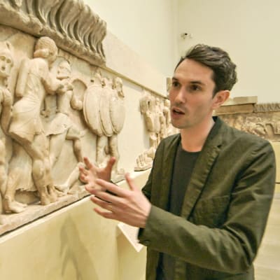 Alastair Sooke sarjassa Muinaisen Kreikan taideaarteet