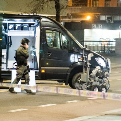 Polisens bombrobot i centrala Oslo den 8 april 2017.