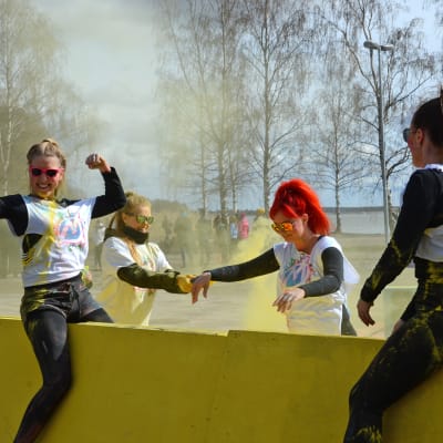 Det var nog bra att ha lite muskler i loppet, som faktiskt var ganska krävande.