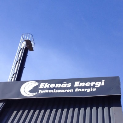Ekenäs Energis fjärrvärmeverk i Tallmo i Karis.