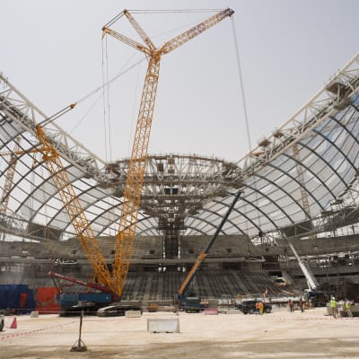 Qatarin MM-kisojen rakennustöitä on kritisoitu.