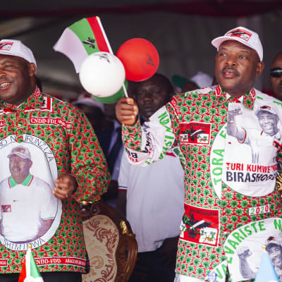 Kuvassa kampanjoidaan Burundissa.