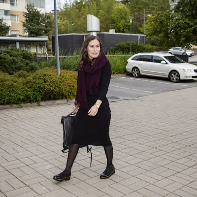 Pääministeri Sanna Marin vieraili Naantalissa - seurasimme tiedotustilaisuutta suorana