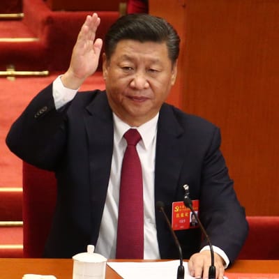 Presidentti Xi Jinping Kiinan kommunistisen puolueen puoluekokouksen päätöspäivänä.