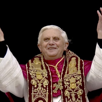 Joseph Ratzinger, Benedictus XVI