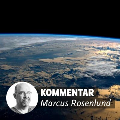 En bild av jorden med Marcus Rosenlunds kommentarstämpel. 