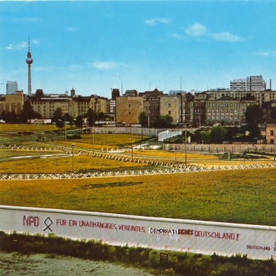 Potsdamer Platz under Berlinmurens tid