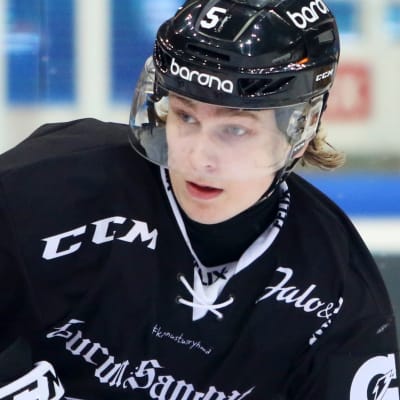 Kaapo Kakko.