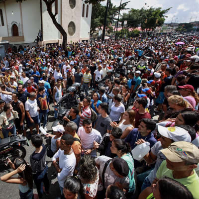 Venezuelas symboliska omröstning lockade 7,2 miljoner. 